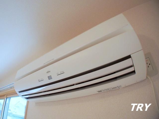 �y���̑��ݔ��z�@