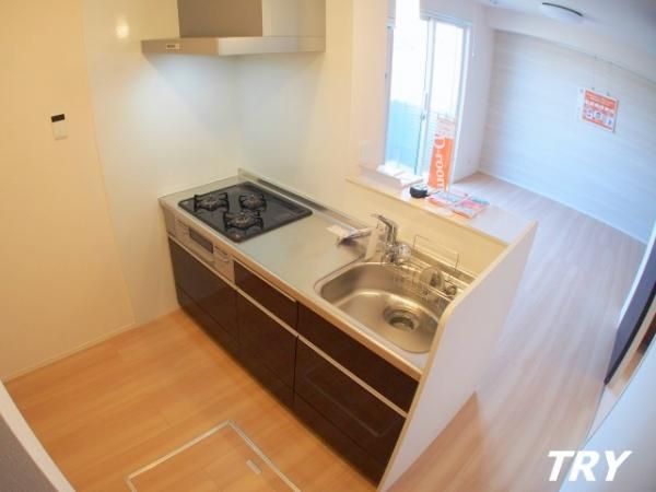 �y�L�b�`���z�@