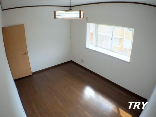 �y�Q���z�@