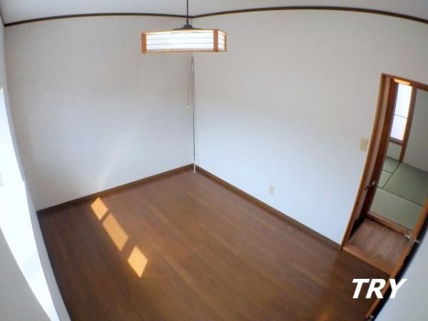 �y�Q���z�@