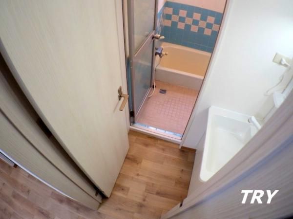 �y���ʏ��z�@