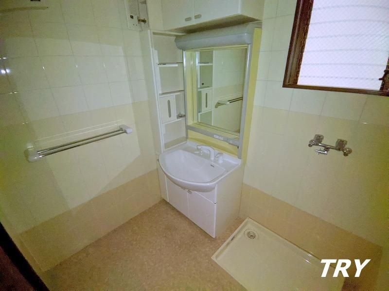 �y���ʏ��z�@