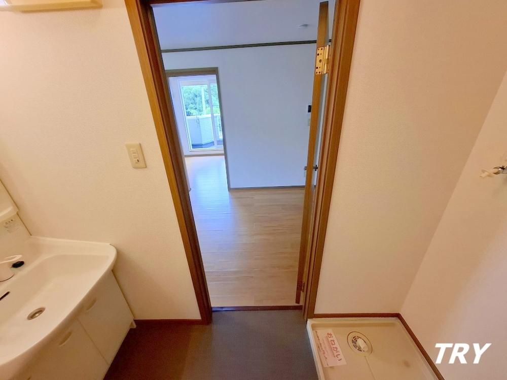 �y���ʏ��z�@