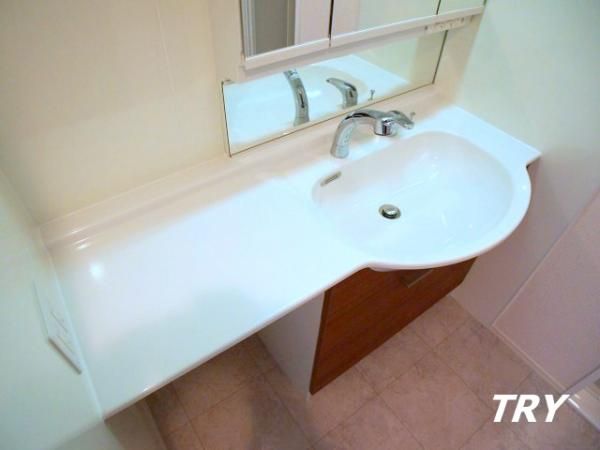 �y���ʏ��z�@