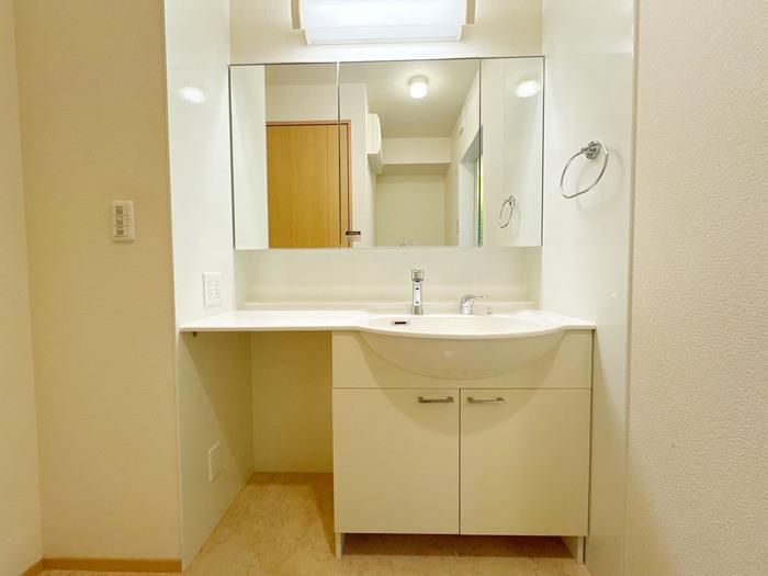 �y���ʏ��z�@