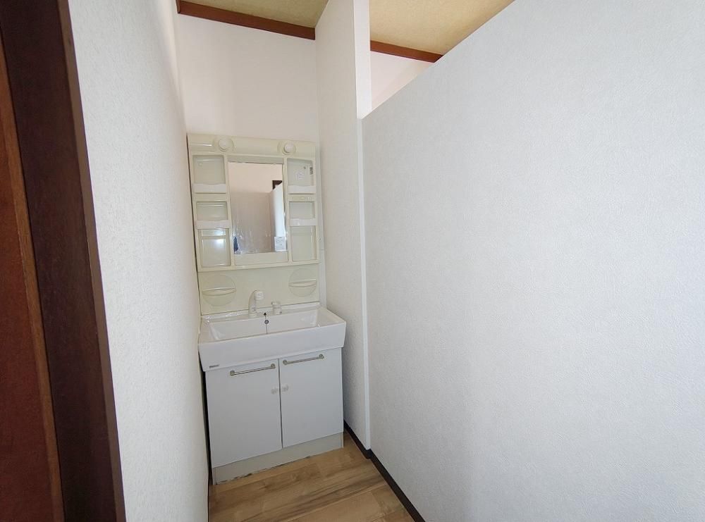 �y���ʏ��z�@