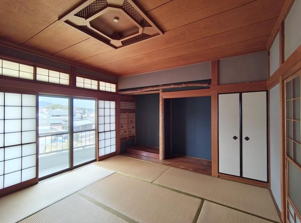 �y���̑������E�X�y�[�X�z�@