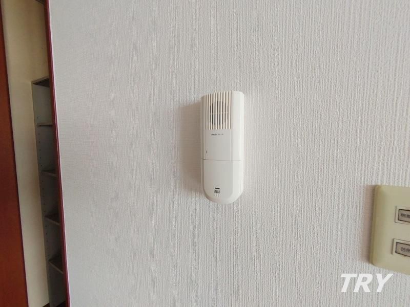 �y���̑��ݔ��z�@