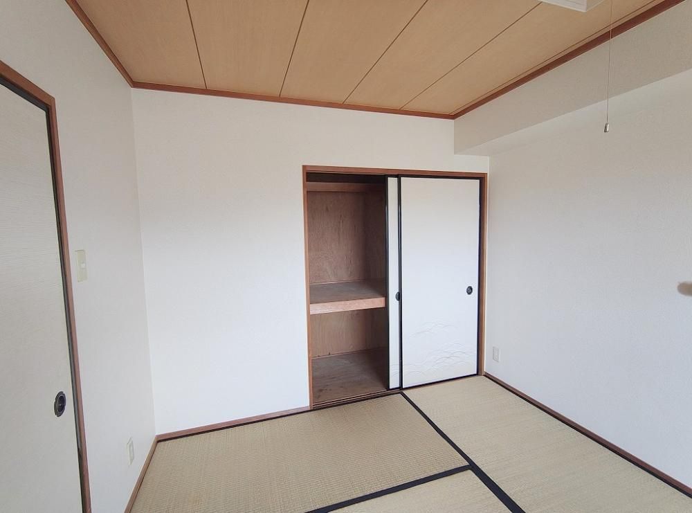 �y���[�z�@