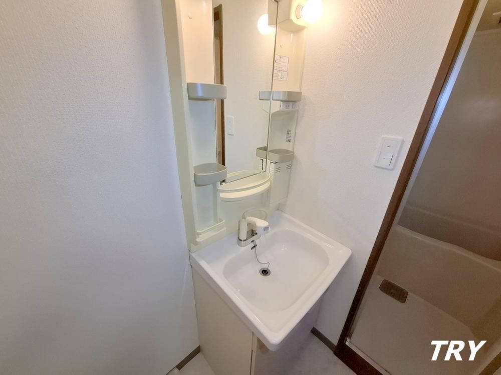 �y���ʏ��z�@