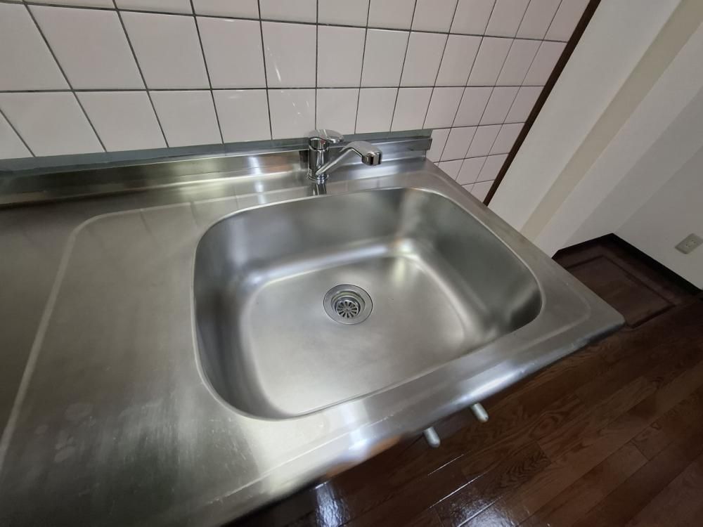 �y�L�b�`���z�@