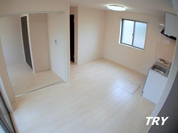 �y�����E���r���O�z�@���r���O�@10.9���@�G�A�R���t