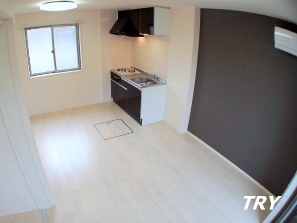 �y�����E���r���O�z�@���r���O�@10.9���@�G�A�R���t