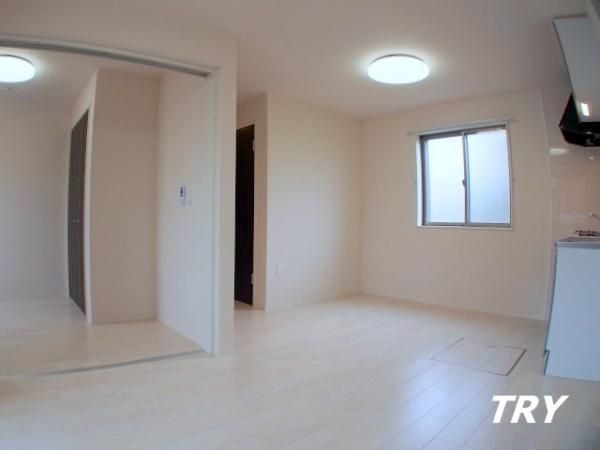 �y�����E���r���O�z�@���r���O�@10.9���@�G�A�R���t