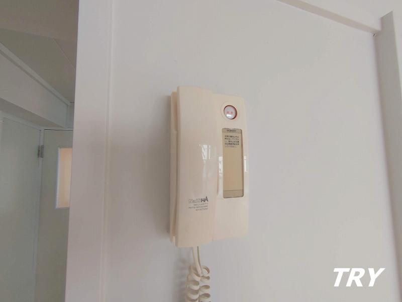 �y���̑��ݔ��z�@