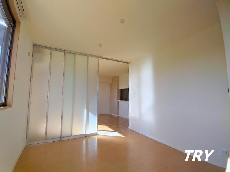 �y�Q���z�@