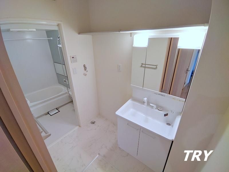 �y���ʏ��z�@