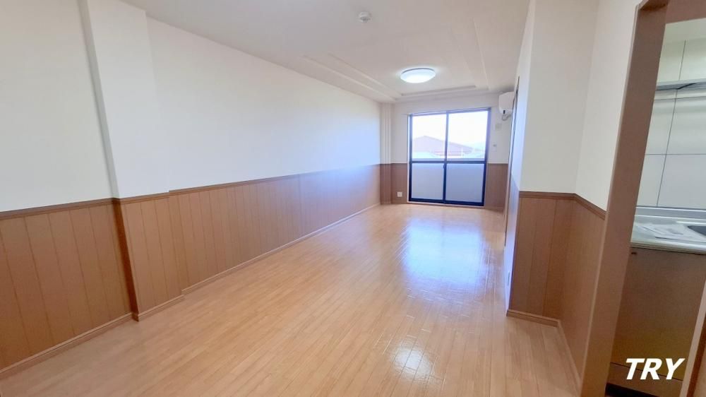 �y���ԁE���r���O�z�@