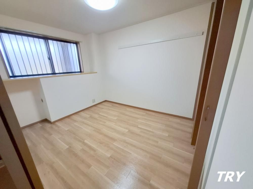 �y�Q���z�@