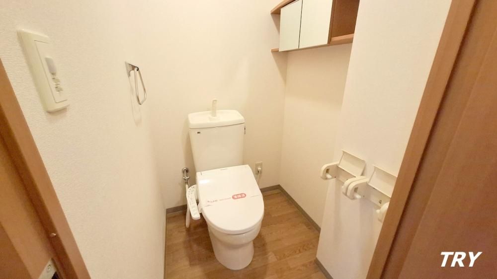 �y�g�C���z�@