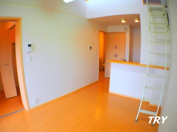 �y���ԁE���r���O�z�@�����r���O�@9����