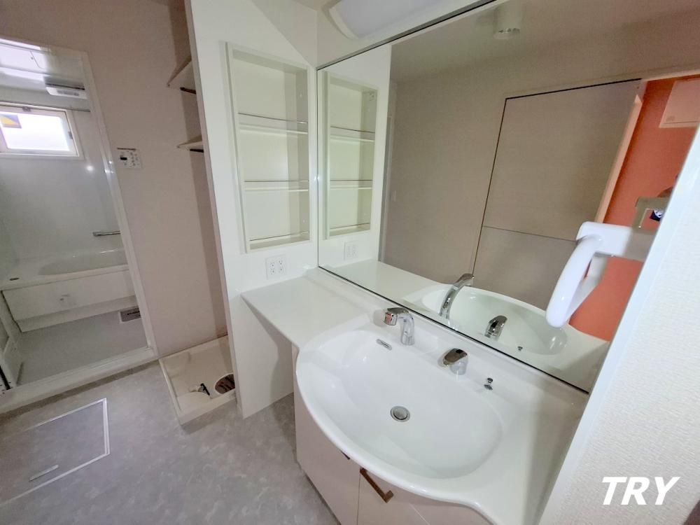 �y���ʏ��z�@