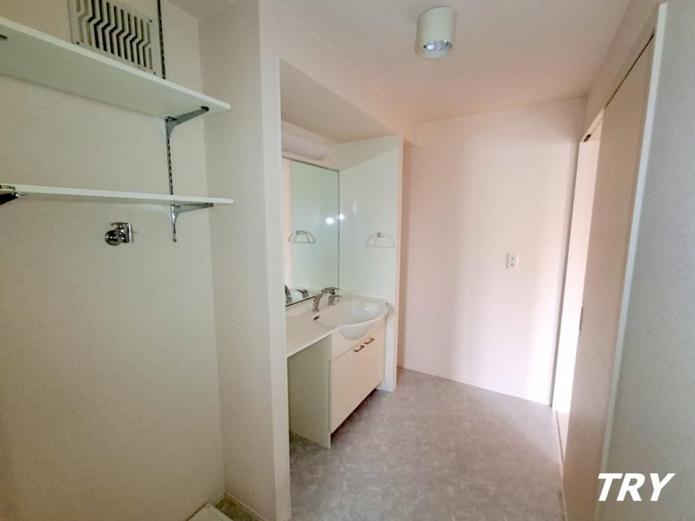 �y���ʏ��z�@