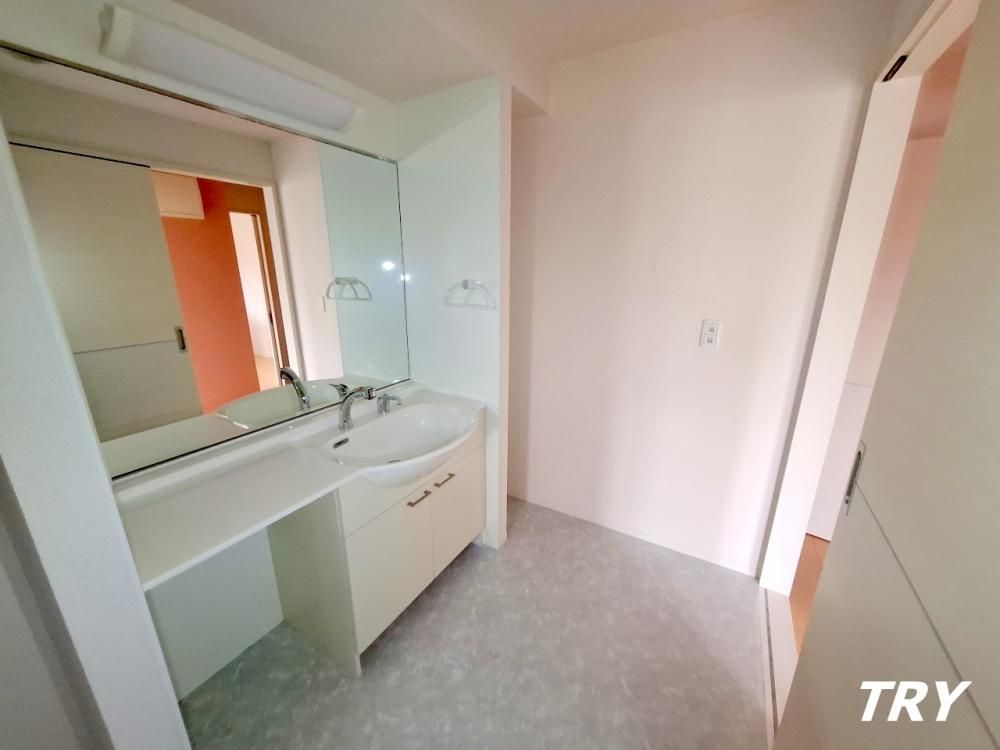 �y���ʏ��z�@