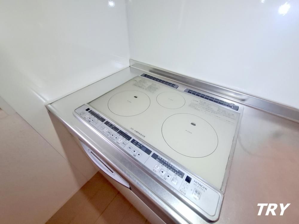 �y�L�b�`���z�@