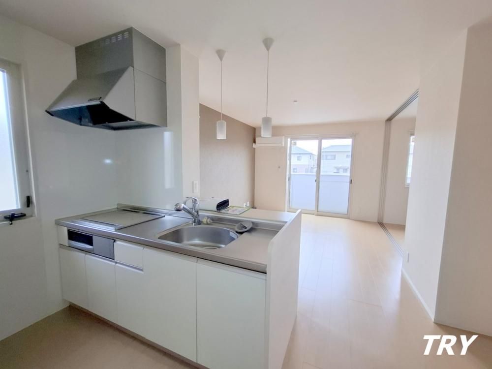 �y�L�b�`���z�@