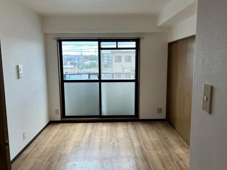 �y���̑������E�X�y�[�X�z�@