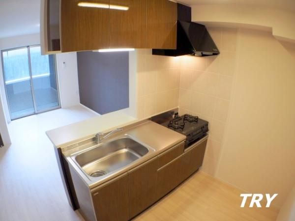 �y�L�b�`���z�@