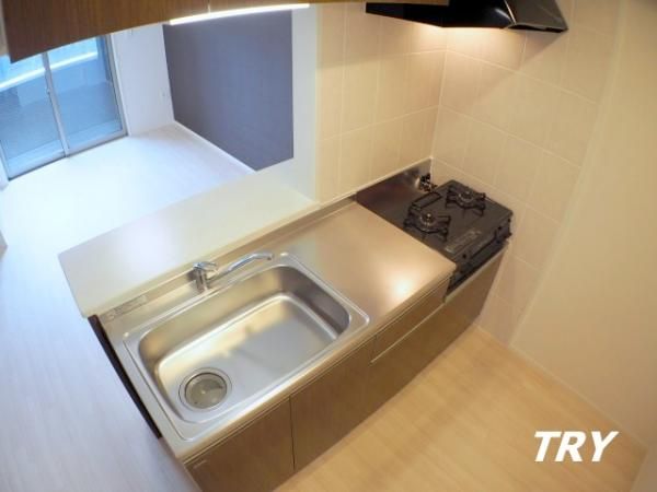 �y�L�b�`���z�@