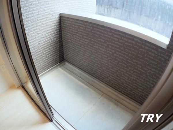 �y�o���R�j�[�z�@