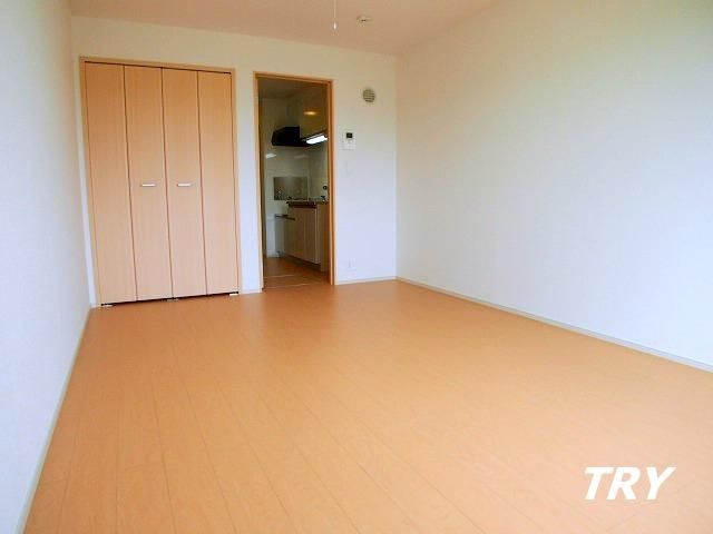 �y�Q���z�@