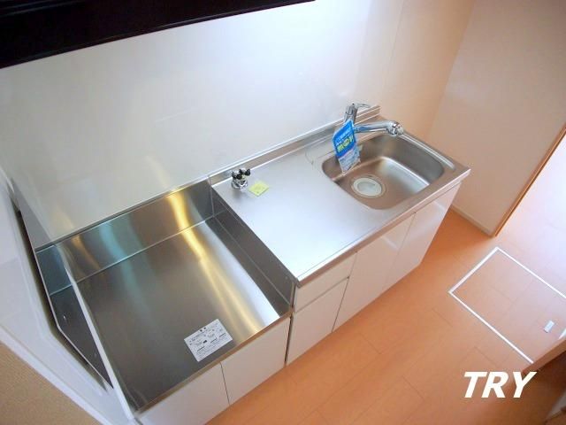 �y�L�b�`���z�@