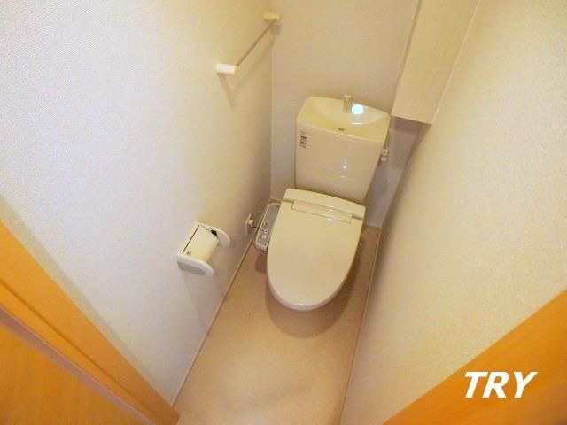 �y�g�C���z�@