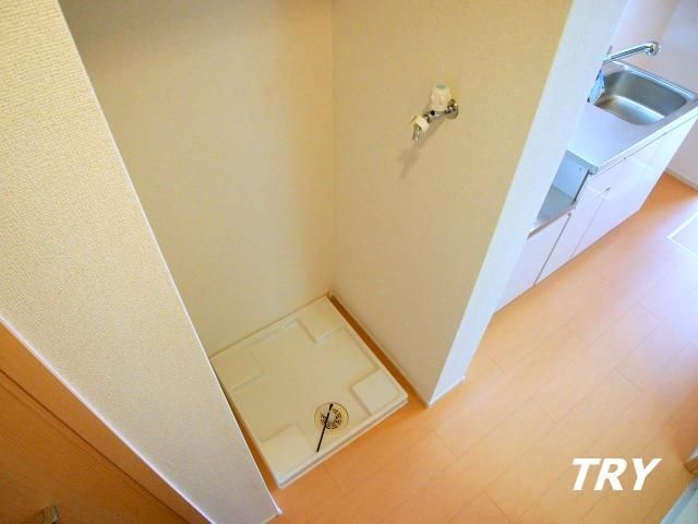 �y���̑��ݔ��z�@