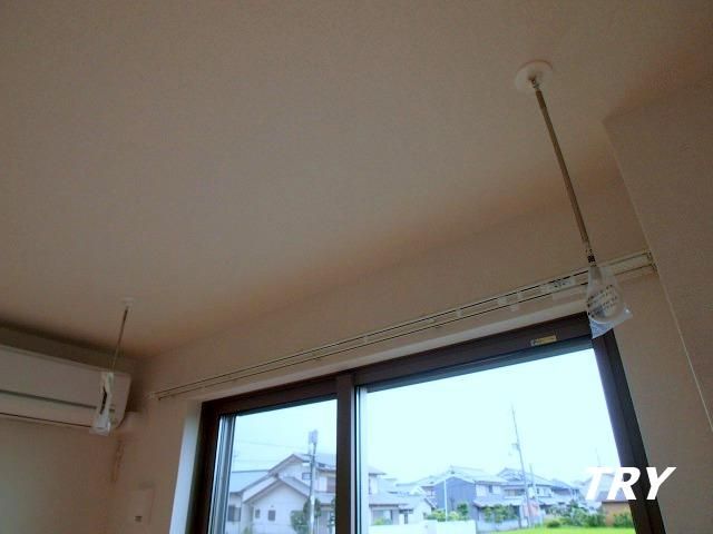 �y���̑��ݔ��z�@