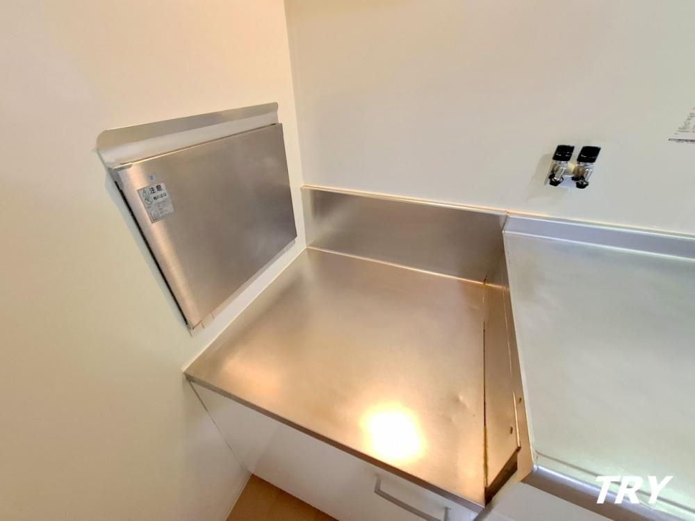 �y�L�b�`���z�@