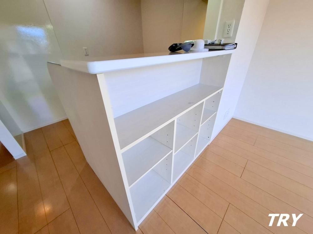 �y�����E���r���O�z�@