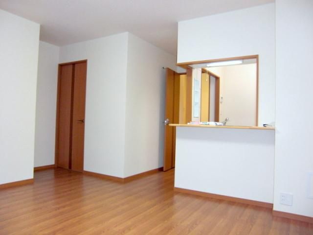 �y���ԁE���r���O�z�@