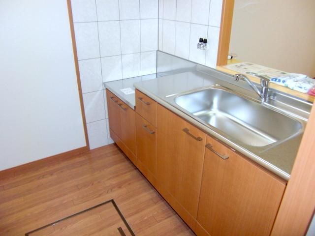 �y�L�b�`���z�@