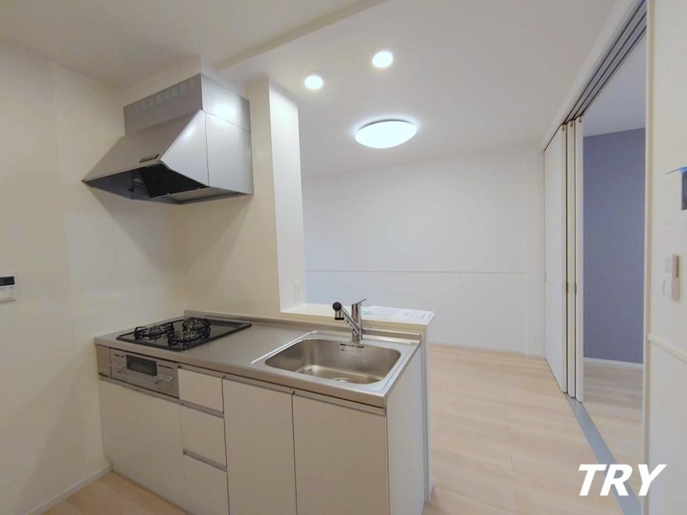 �y�L�b�`���z�@