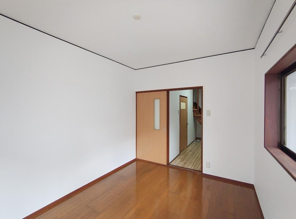 �y���̑������E�X�y�[�X�z�@