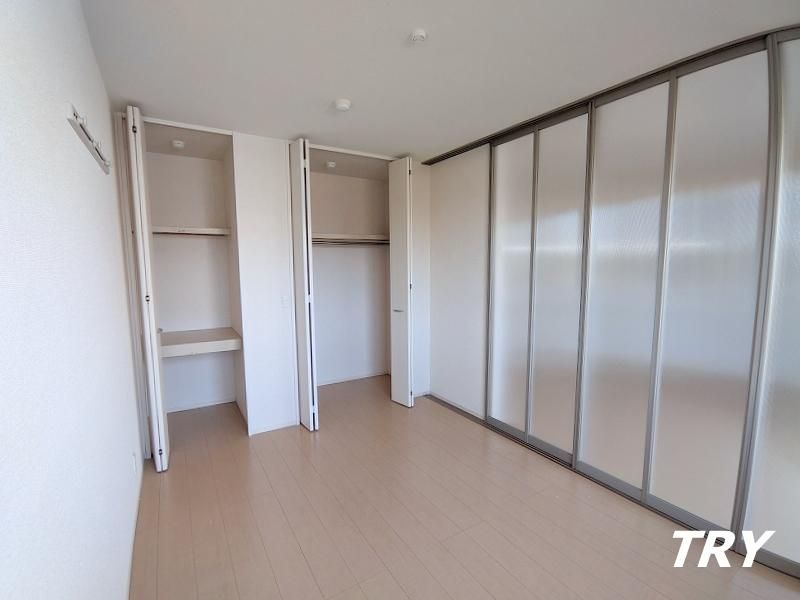 �y�Q���z�@