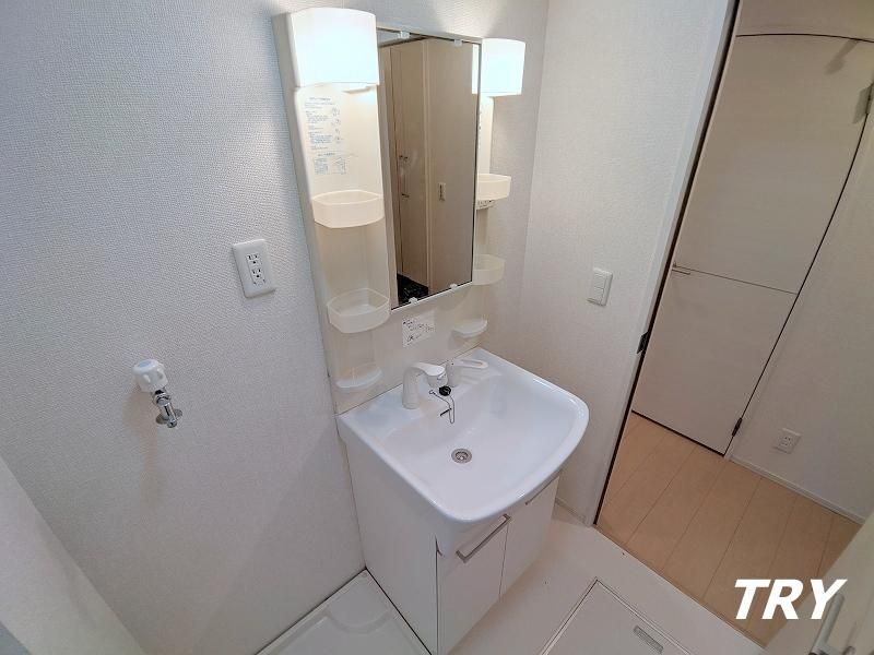 �y���ʏ��z�@