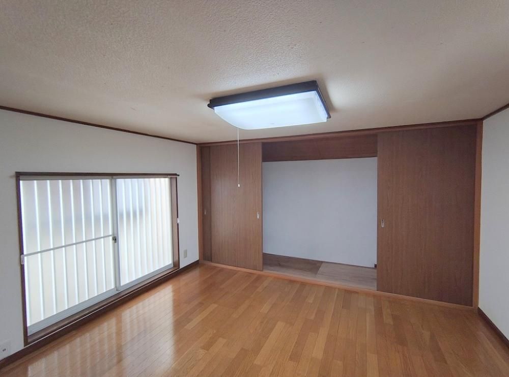 �y���̑������E�X�y�[�X�z�@