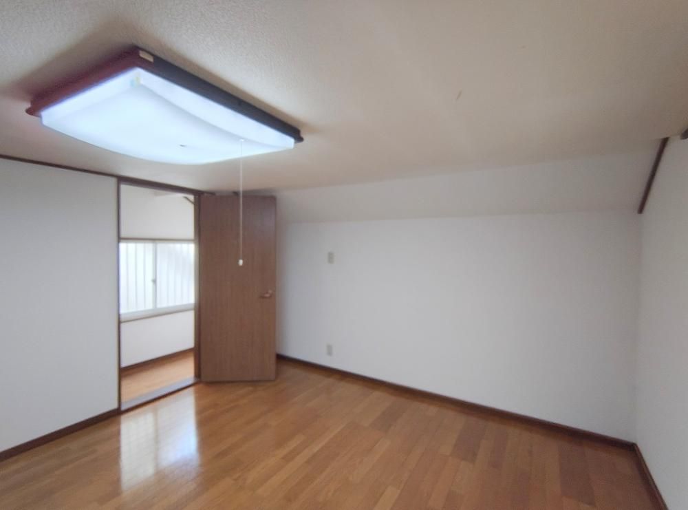 �y���̑������E�X�y�[�X�z�@