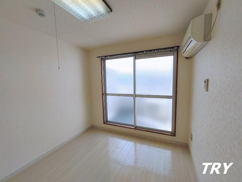 �y���ԁE���r���O�z�@